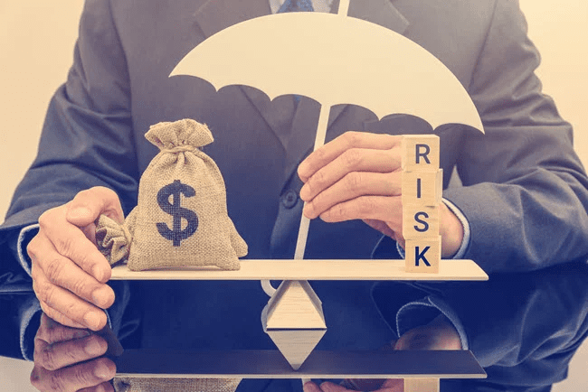 ما هي إدارة المخاطر المالية؟
